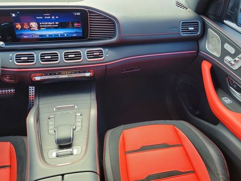 Certified 2024 Mercedes-Benz GLE 53 AMG 4MATIC image 17