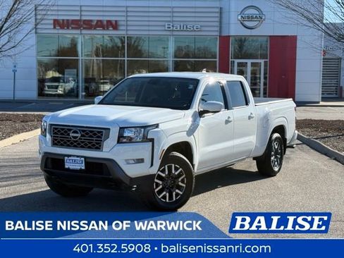 Used 2023 Nissan Frontier SV w/ Technology Package image 1