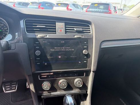 Used 2019 Volkswagen Golf Alltrack SE AWD/4WD image 17