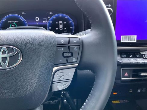 Used 2025 Toyota Camry XSE w/ Premium Plus Package FWD image 24