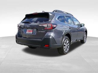Used 2023 Subaru Outback Premium video 3