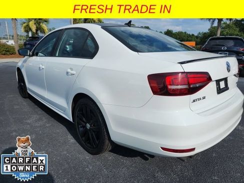 Used 2018 Volkswagen Jetta Sport FWD image 5