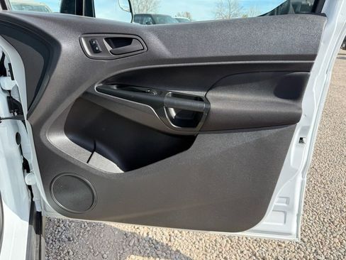 Used 2017 Ford Transit Connect XL image 12