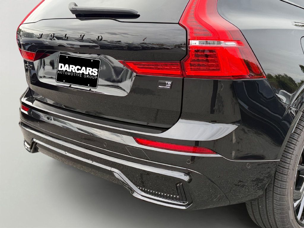 Certified 2024 Volvo XC60 T8 Ultimate AWD/4WD image 10