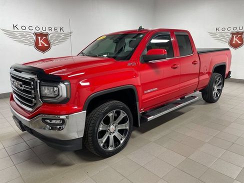 Used 2018 GMC Sierra 1500 SLE w/ Suspension Package, Off-Road AWD/4WD image 3