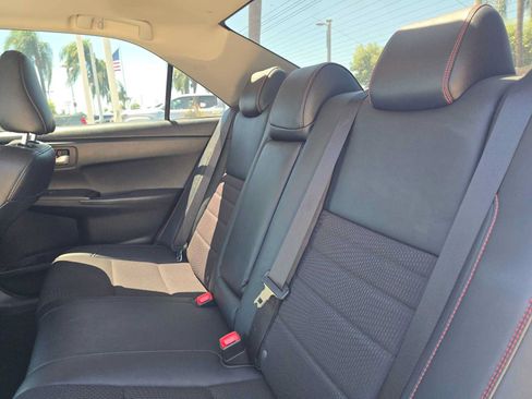 Used 2017 Toyota Camry SE w/ Moonroof Package FWD image 17