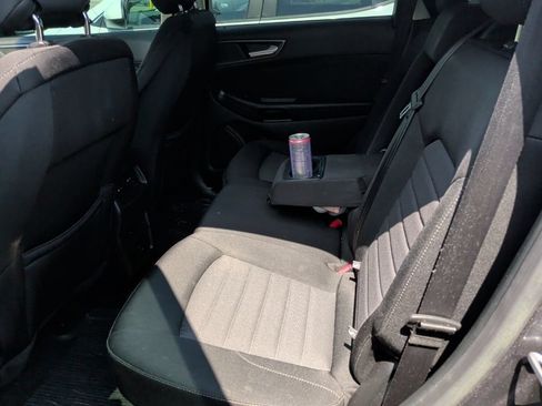 Used 2018 Ford Edge SE AWD/4WD image 7