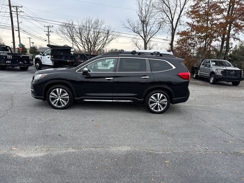 Used 2019 Subaru Ascent Touring w/ Popular Package #3 image 6