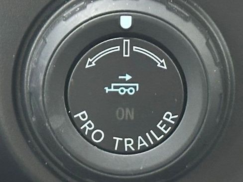 New 2025 Ford Maverick Lariat image 41