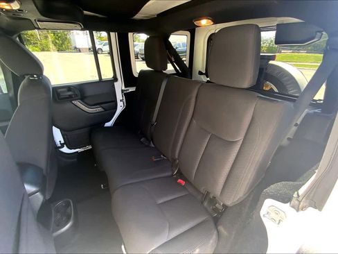 Used 2016 Jeep Wrangler Unlimited Sport w/ Quick Order Package 24S AWD/4WD image 21