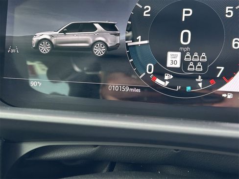 Used 2024 Land Rover Discovery Dynamic SE image 40
