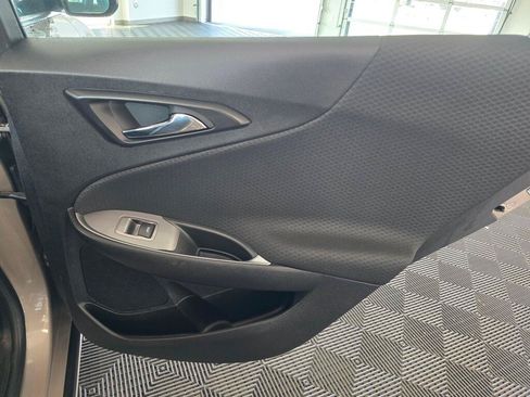 Used 2024 Chevrolet Malibu LT FWD image 39