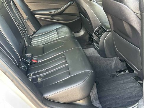 Used 2018 BMW 540i xDrive image 15
