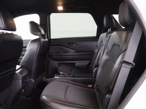 Used 2023 Nissan Pathfinder Rock Creek AWD/4WD image 29