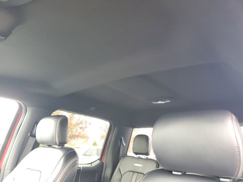 Used 2021 Ford F250 Platinum image 11