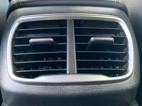 Used 2020 Hyundai Santa Fe SEL w/ Convenience + Premium Package image 24