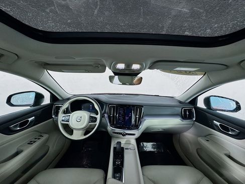 Used 2024 Volvo S60 B5 Core image 36