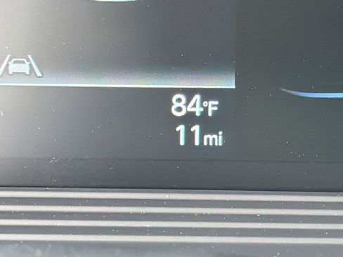 New 2026 Hyundai Venue SE image 27