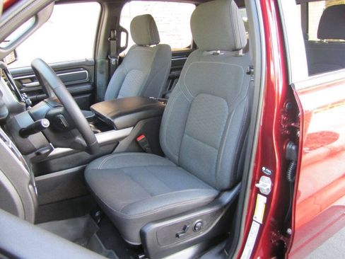 Used 2025 RAM 1500 Lone Star AWD/4WD image 15