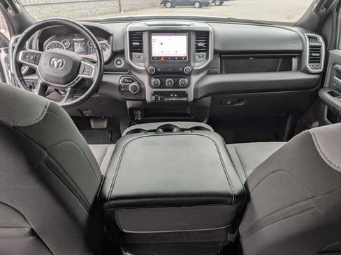 Used 2024 RAM 2500 Big Horn AWD/4WD image 4