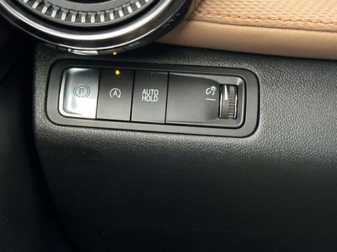 Used 2025 Chevrolet Equinox ACTIV FWD image 36