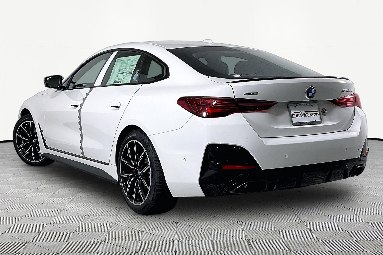 New 2026 BMW 440i xDrive w/ Premium Package AWD/4WD image 4