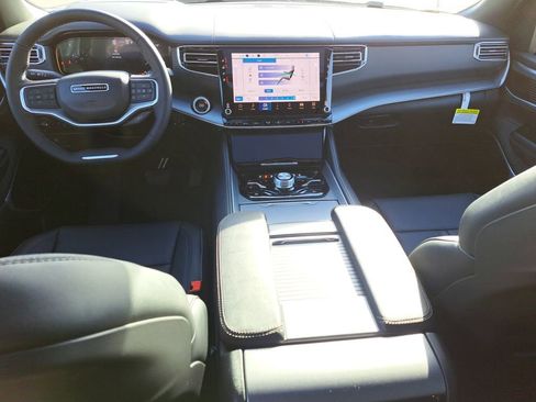 New 2026 Jeep Grand Wagoneer Limited image 14