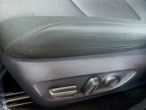 Certified 2025 Toyota RAV4 XLE image 18