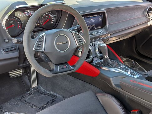 Used 2023 Chevrolet Camaro ZL1 RWD image 8