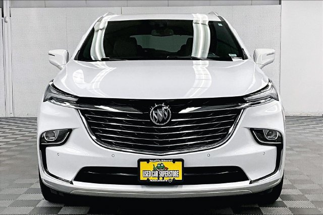 Used 2023 Buick Enclave Essence FWD image 4