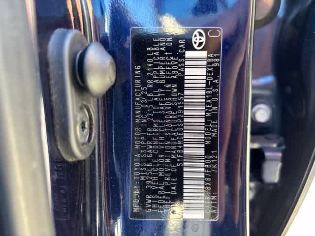 Used 2025 Toyota Corolla LE FWD image 23