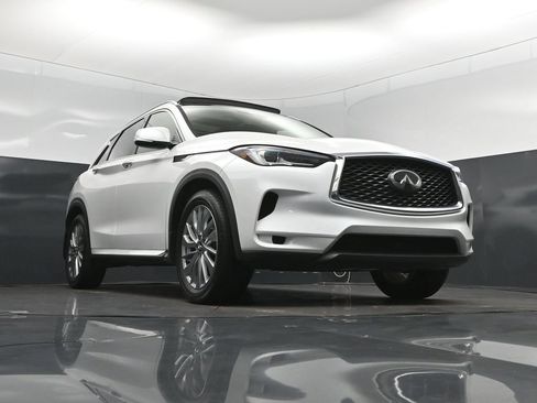 Certified 2024 INFINITI QX50 Luxe FWD image 44