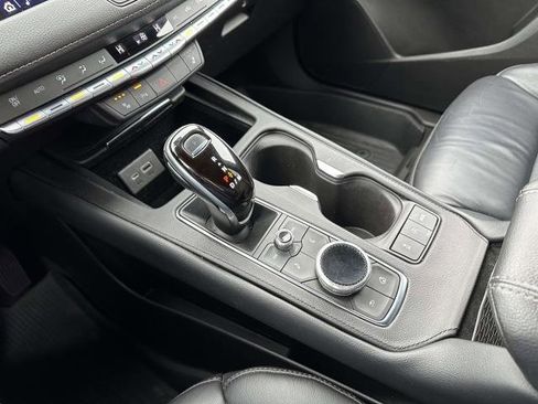 Used 2021 Cadillac XT4 Premium Luxury w/ Cold Weather Package image 23