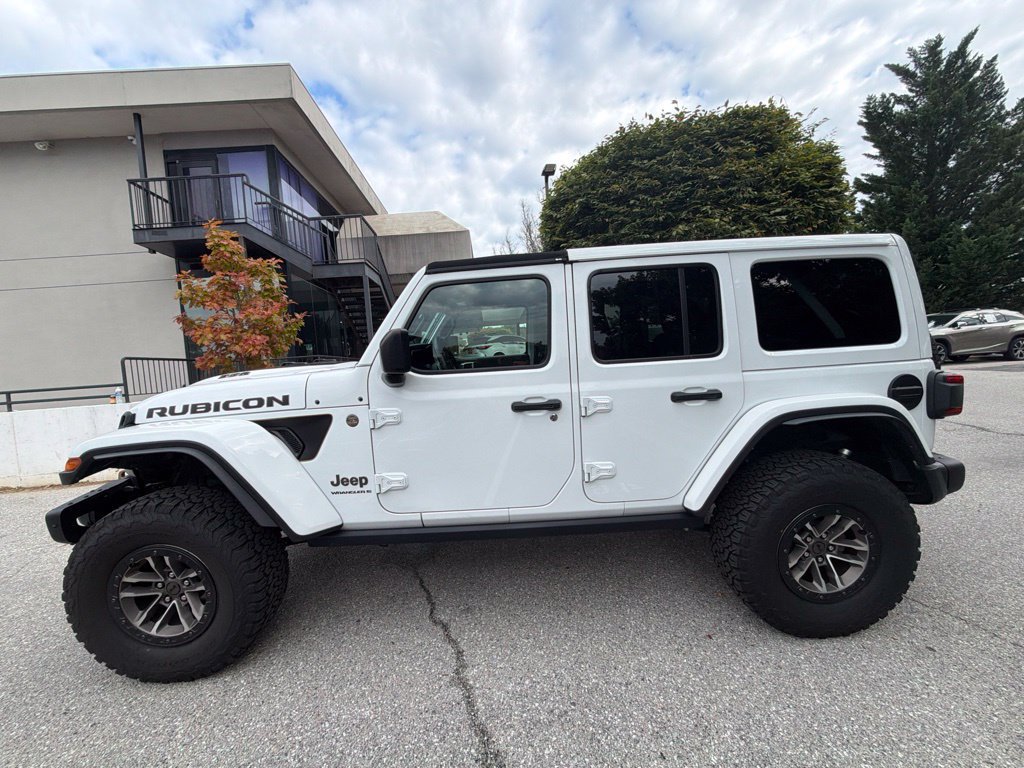 Used 2024 Jeep Wrangler Unlimited Rubicon 392 AWD/4WD image 21