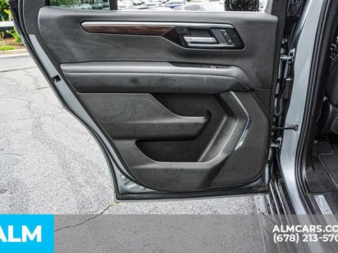Used 2025 Chevrolet Tahoe LT AWD/4WD image 53
