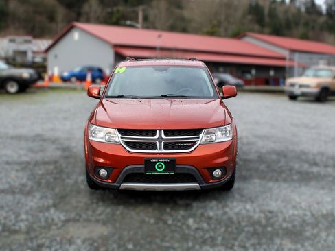 Used 2014 Dodge Journey Limited w/ Flexible Seating Group image 2