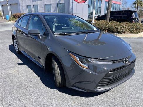 Certified 2026 Toyota Corolla LE image 7