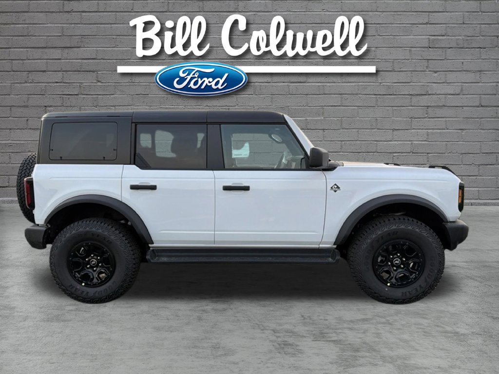 New 2026 Ford Bronco Outer Banks w/ Sasquatch Package AWD/4WD image 2