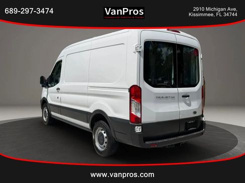 Used 2015 Ford Transit 250 130 Medium Roof RWD image 3