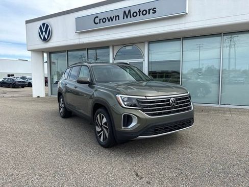 New 2026 Volkswagen Atlas SE AWD/4WD image 1