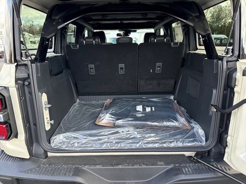 New 2025 Ford Bronco Raptor image 10