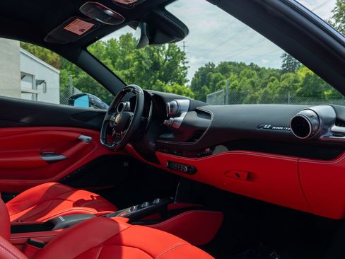 Used 2022 Ferrari F8 Tributo RWD image 44