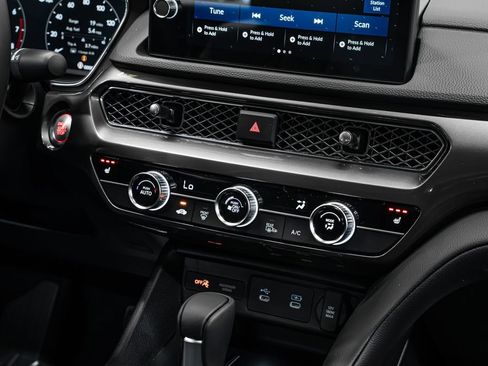 New 2026 Acura Integra FWD image 15