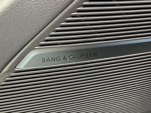 New 2026 Audi Q8 Premium Plus image 36