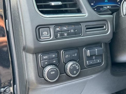 Certified 2024 Chevrolet Tahoe RST w/ Luxury Package AWD/4WD image 41