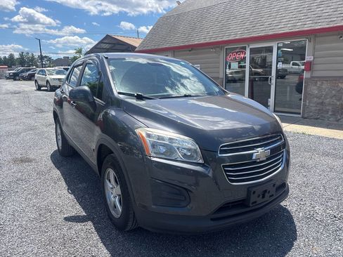 Used 2016 Chevrolet Trax LS AWD/4WD image 5