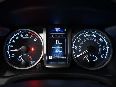 Used 2023 Toyota Tacoma SR5 w/ Technology Package RWD image 16