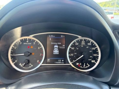 Used 2019 Nissan Sentra S FWD image 19