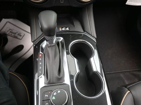 Certified 2025 Chevrolet Blazer Premier w/ Driver Confidence II Package image 11