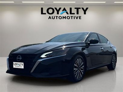 Certified 2024 Nissan Altima 2.5 SV w/ SV Premium Package